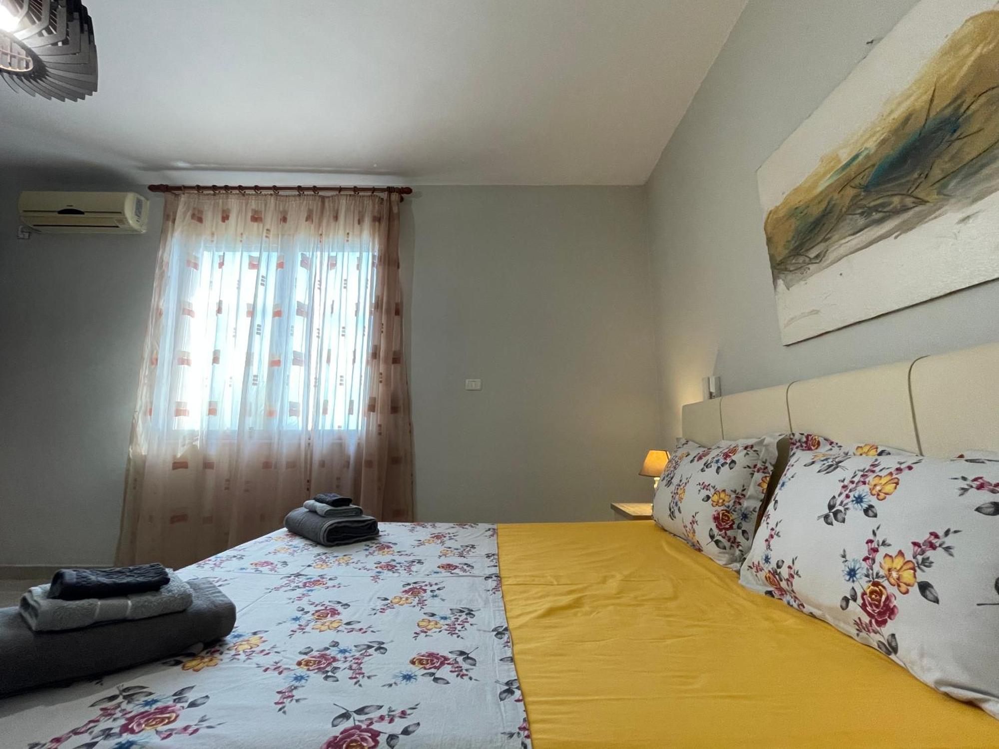 Peak Apartment Sea View In Vollga Durres #3 ภายนอก รูปภาพ